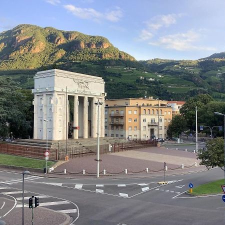 Casa Vittoria - Siegeshaus Bolzano Exterior foto