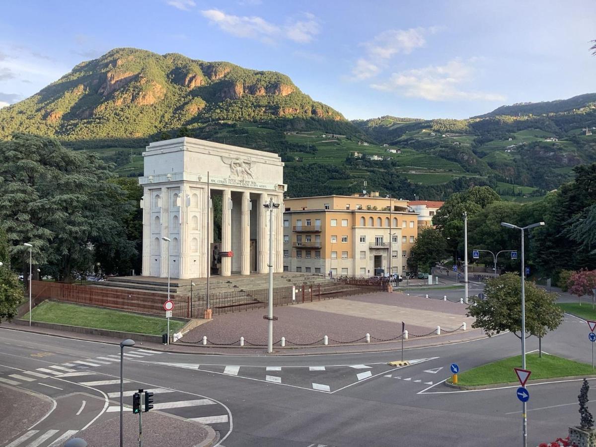 Casa Vittoria - Siegeshaus Bolzano Exterior foto